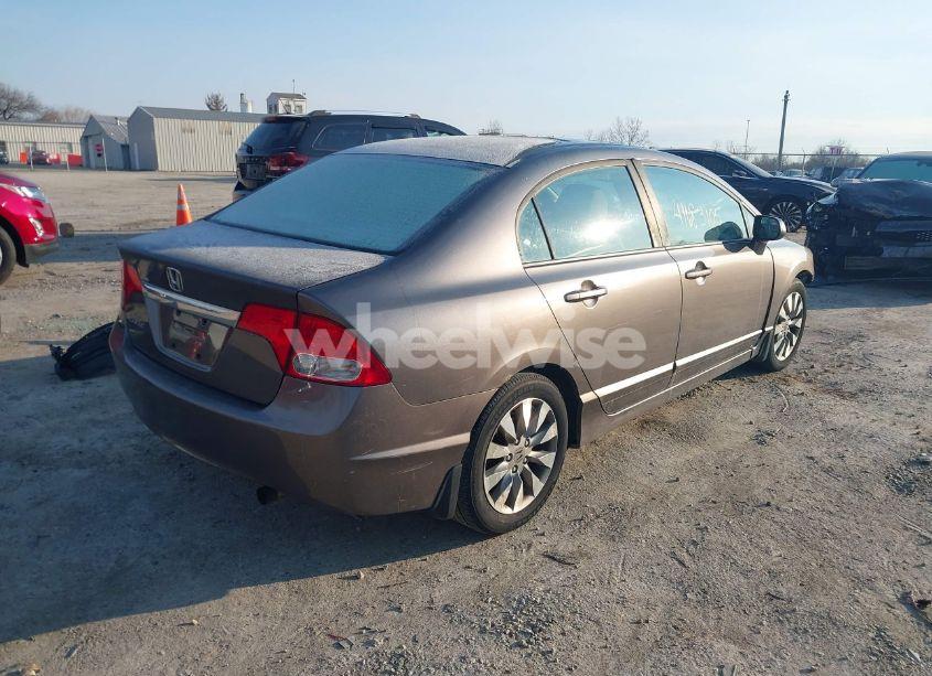 Photo 4 of 2009 Honda Civic EX (VIN 1HGFA16819L005635)