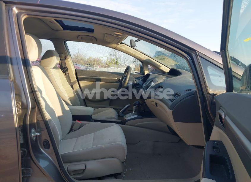 Photo 5 of 2009 Honda Civic EX (VIN 1HGFA16819L005635)