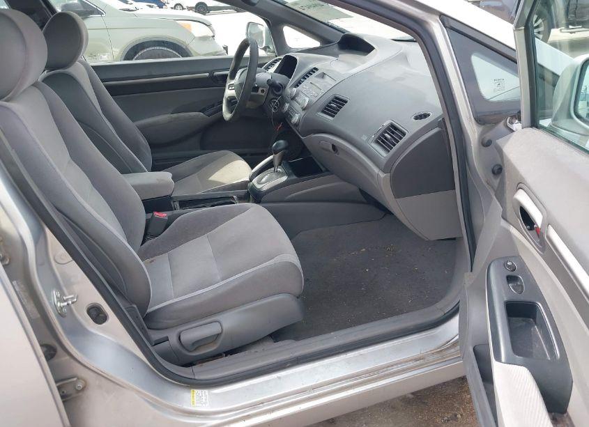 Photo 5 of 2006 Honda Civic EX (VIN 1HGFA16826L111135)