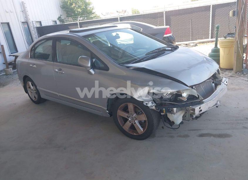 2008 Honda Civic EX (VIN 1HGFA16828L052896) main photo