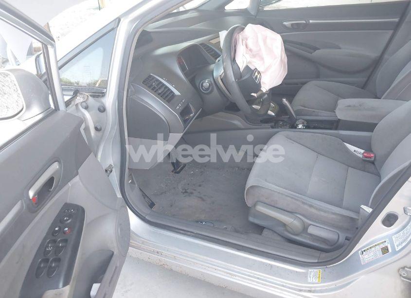 Photo 5 of 2008 Honda Civic EX (VIN 1HGFA16828L052896)