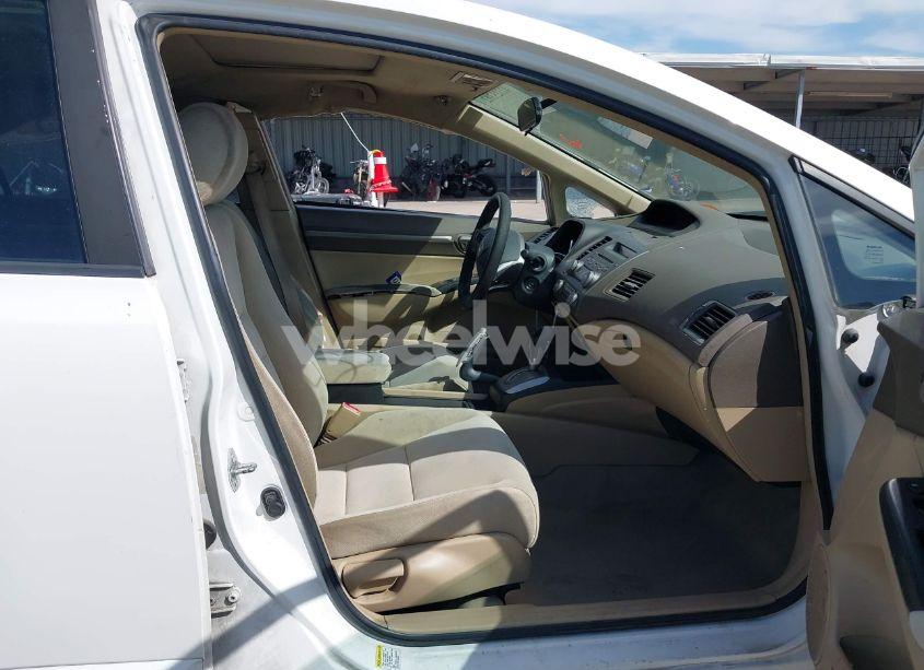 Photo 5 of 2008 Honda Civic EX (VIN 1HGFA16828L114264)