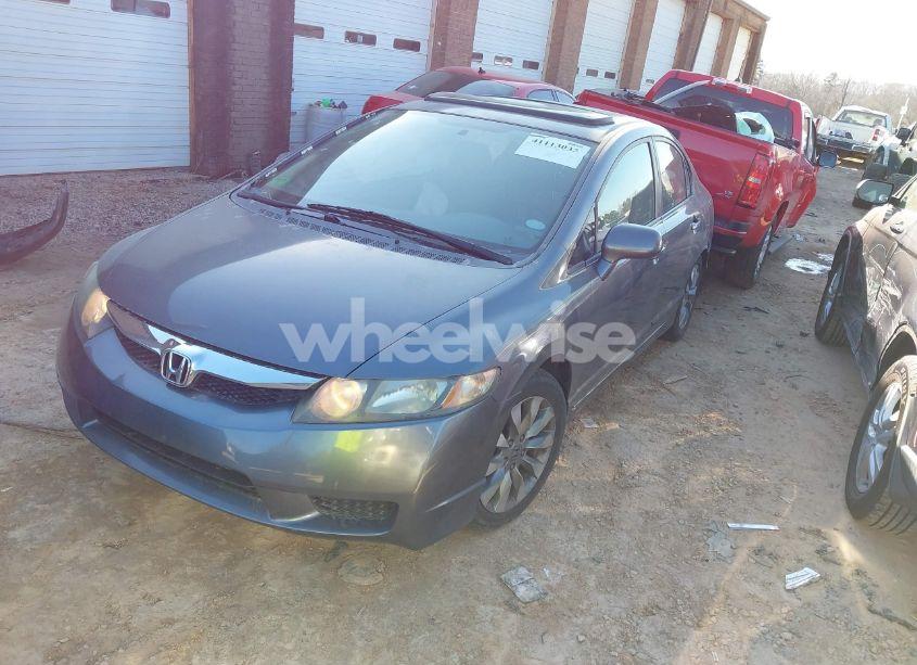Photo 2 of 2009 Honda Civic EX (VIN 1HGFA16839L022713)