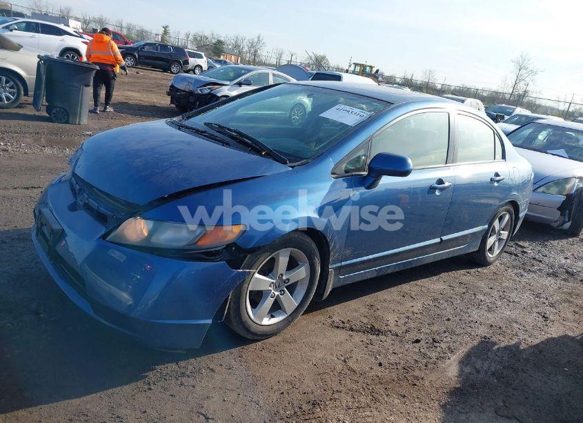 Photo 2 of 2007 Honda Civic EX (VIN 1HGFA16847L085252)