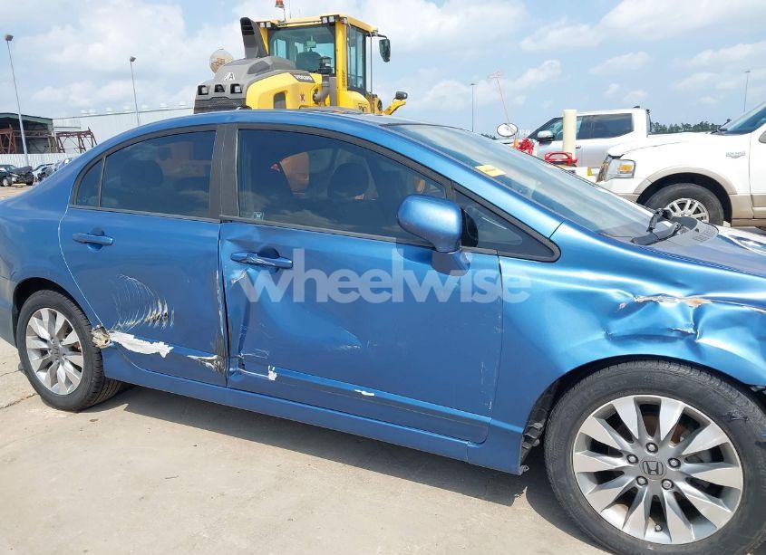 Photo 6 of 2009 Honda Civic EX (VIN 1HGFA16849L009923)