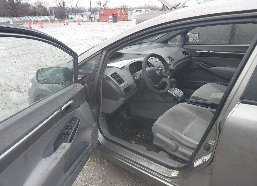 Photo 5 of 2006 Honda Civic EX (VIN 1HGFA16856L041050)