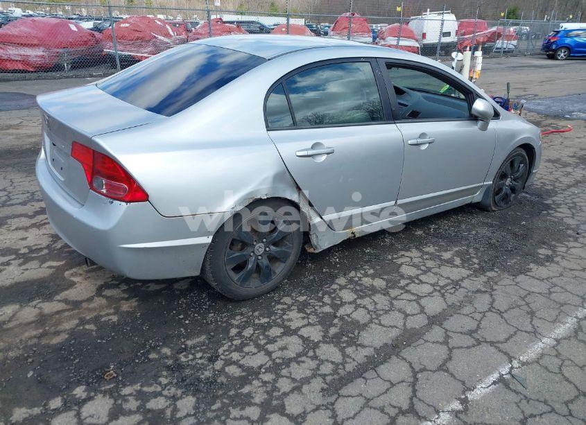 Photo 4 of 2006 Honda Civic EX (VIN 1HGFA16856L069625)