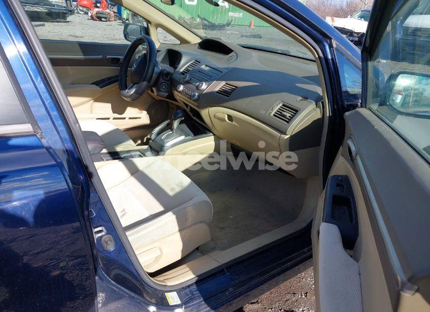 Photo 5 of 2006 Honda Civic EX (VIN 1HGFA16856L087221)