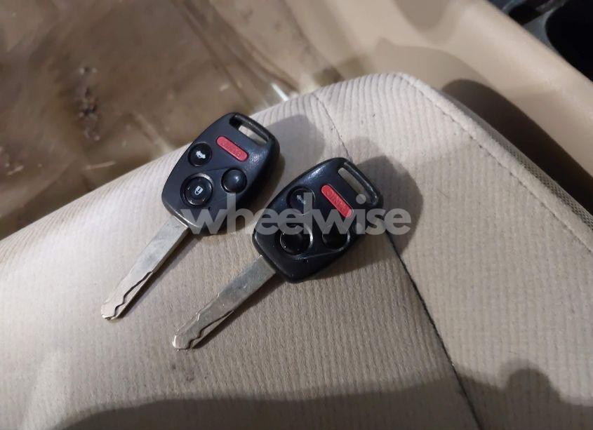 Photo 11 of 2006 Honda Civic EX (VIN 1HGFA16856L117379)