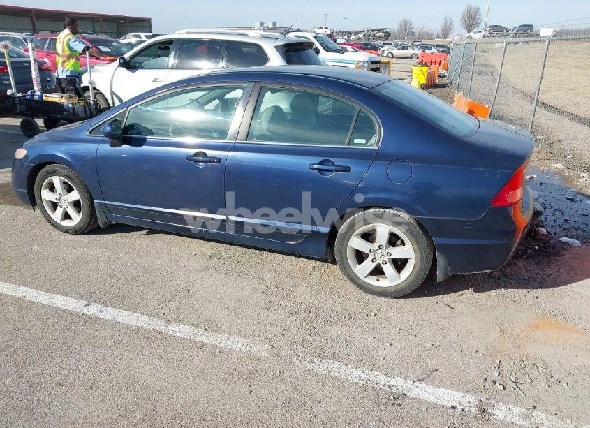 Photo 3 of 2007 Honda Civic EX (VIN 1HGFA16857L009782)