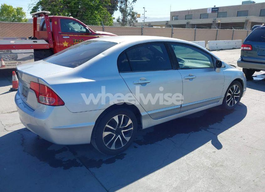 Photo 4 of 2007 Honda Civic EX (VIN 1HGFA16857L046993)