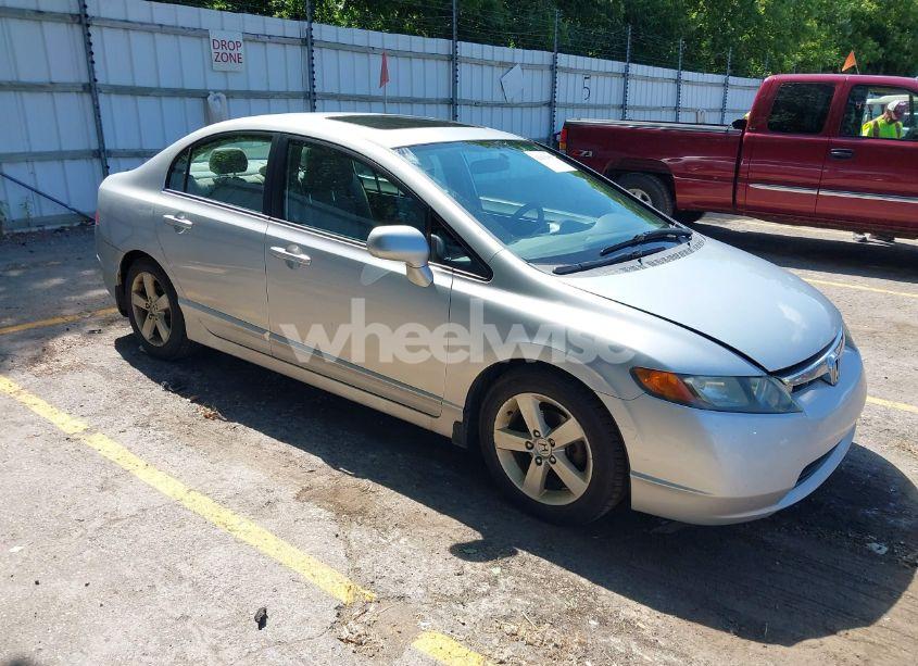 2007 Honda Civic EX (VIN 1HGFA16857L095675) main photo
