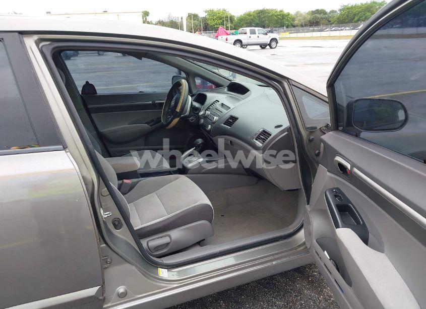 Photo 5 of 2007 Honda Civic EX (VIN 1HGFA16867L072468)