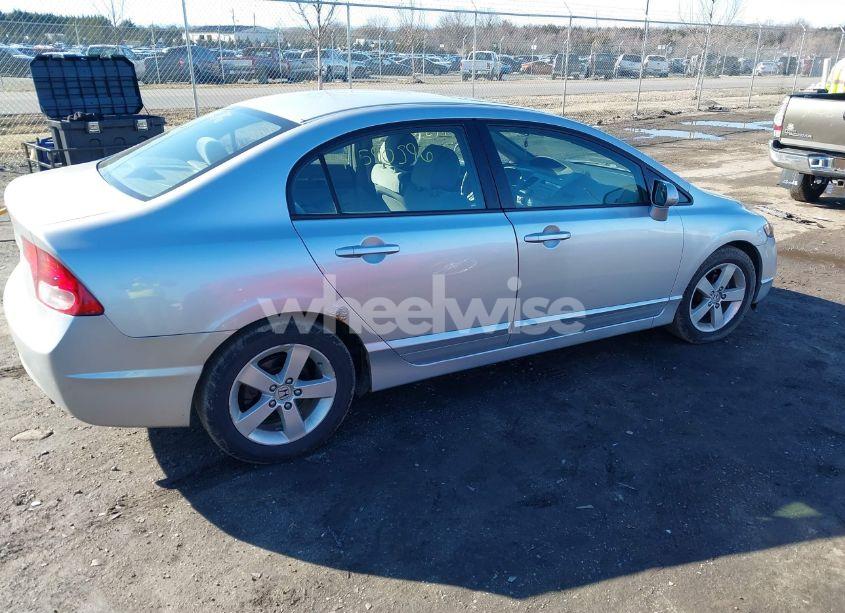 Photo 4 of 2007 Honda Civic EX (VIN 1HGFA16867L106327)