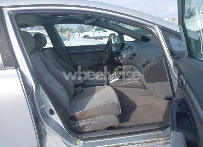 Photo 5 of 2008 Honda Civic EX (VIN 1HGFA16868L097758)
