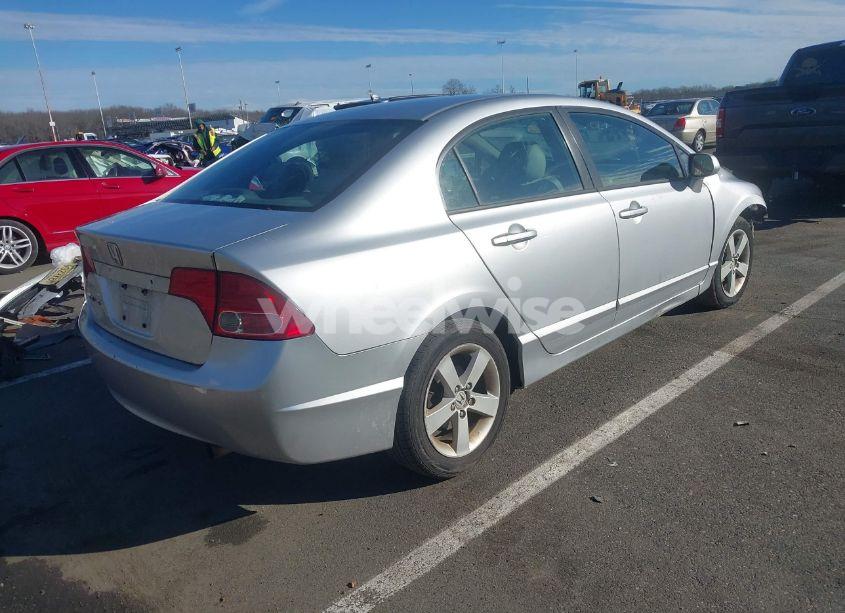 Photo 4 of 2006 Honda Civic EX (VIN 1HGFA16876L098043)