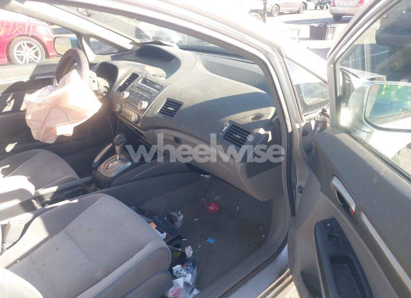 Photo 5 of 2006 Honda Civic EX (VIN 1HGFA16876L098043)