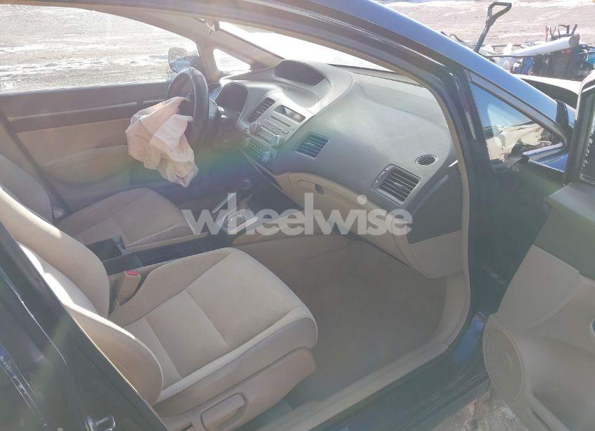 Photo 5 of 2006 Honda Civic EX (VIN 1HGFA16886L092249)