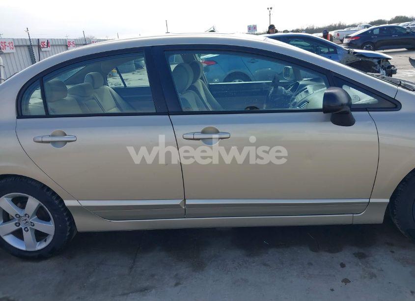 Photo 13 of 2007 Honda Civic EX (VIN 1HGFA16887L012384)