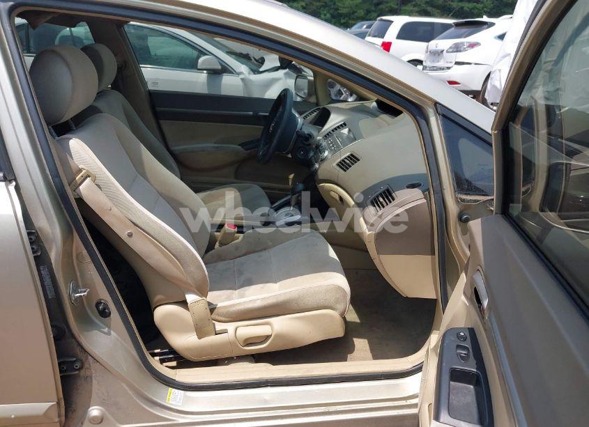 Photo 5 of 2007 Honda Civic EX (VIN 1HGFA16887L021098)