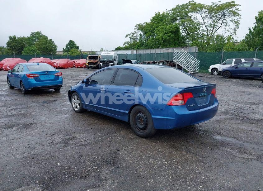 Photo 3 of 2007 Honda Civic EX (VIN 1HGFA16887L104160)