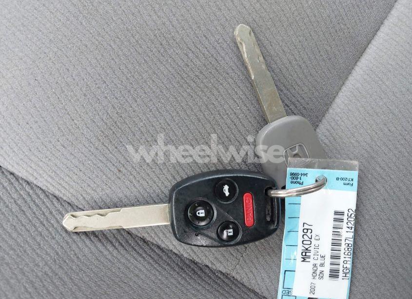 Photo 11 of 2007 Honda Civic EX (VIN 1HGFA16887L142052)