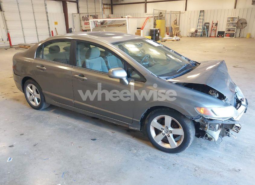 2008 Honda Civic EX (VIN 1HGFA16888L046682) main photo