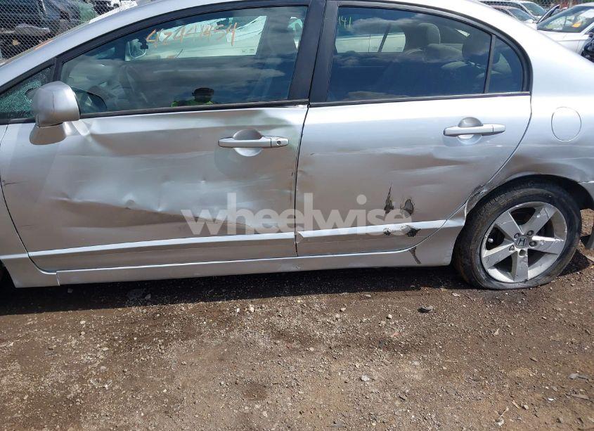 Photo 6 of 2006 Honda Civic (VIN 1HGFA168961042892)