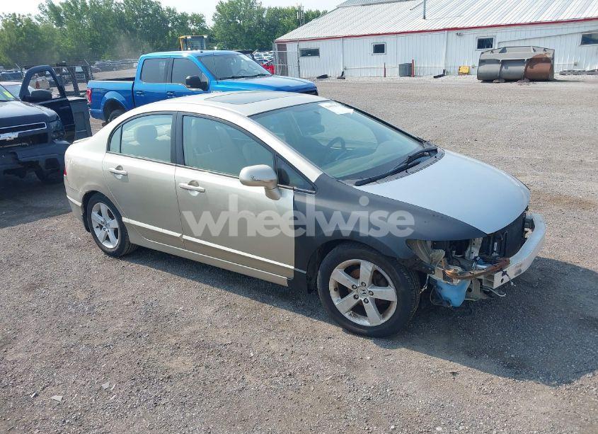 2007 Honda Civic EX (VIN 1HGFA16897L035494) main photo