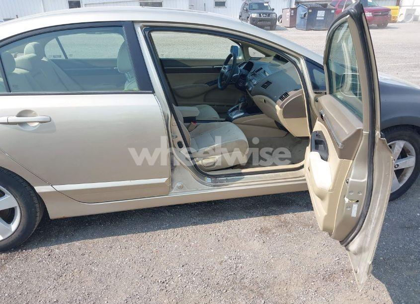 Photo 5 of 2007 Honda Civic EX (VIN 1HGFA16897L035494)