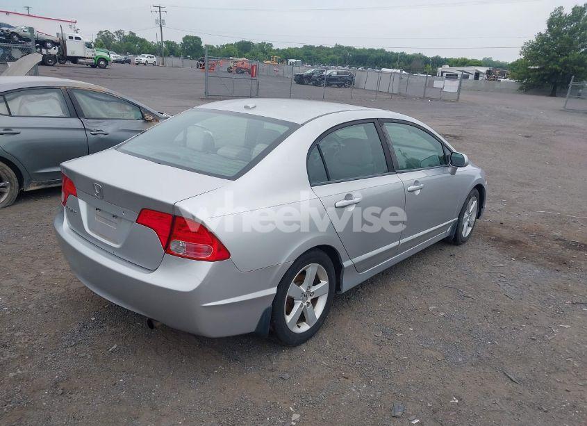 Photo 4 of 2007 Honda Civic EX (VIN 1HGFA16897L095713)