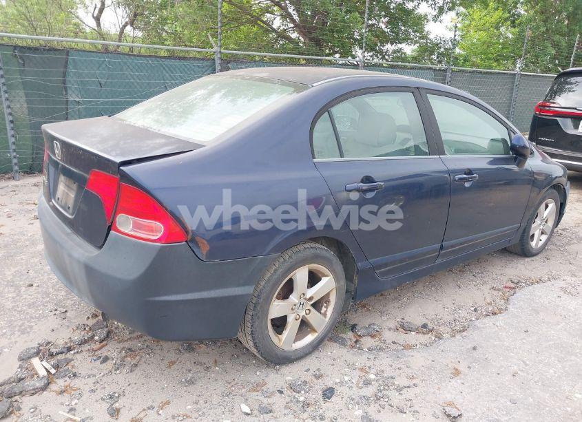 Photo 4 of 2008 Honda Civic EX (VIN 1HGFA16898L104900)