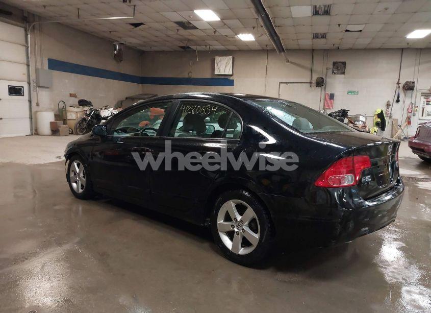 Photo 3 of 2007 Honda Civic EX (VIN 1HGFA168X7L064440)