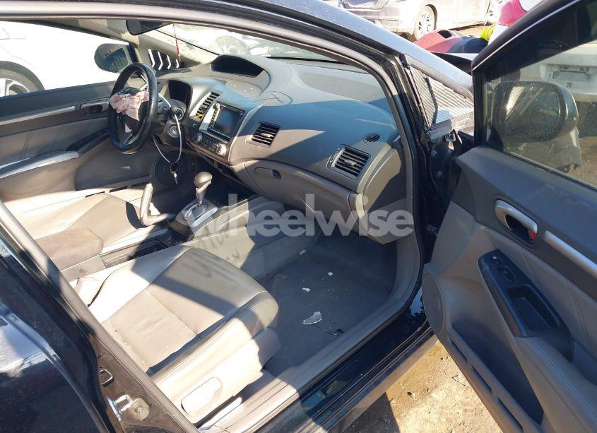 Photo 5 of 2009 Honda Civic EX-L (VIN 1HGFA16939L019724)