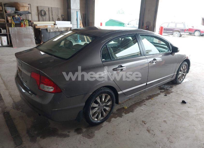 Photo 4 of 2009 Honda Civic EX-L (VIN 1HGFA16969L011309)