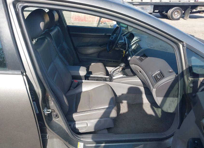 Photo 5 of 2008 Honda Civic EX-L (VIN 1HGFA16998L106686)