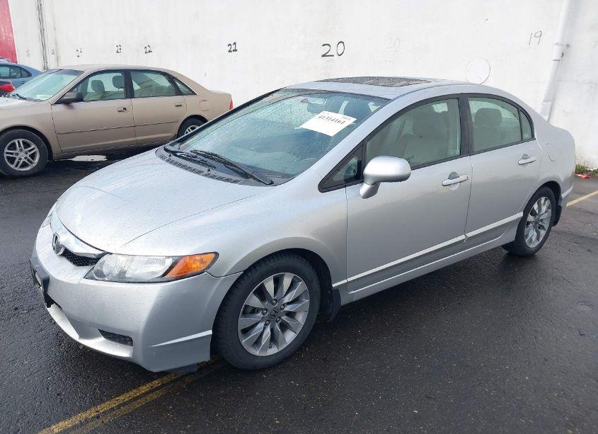 Photo 2 of 2009 Honda Civic EX-L (VIN 1HGFA169X9L002385)