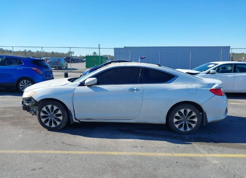 Photo 13 of 2015 Honda Accord (VIN 1HGTT1B33FA012651)