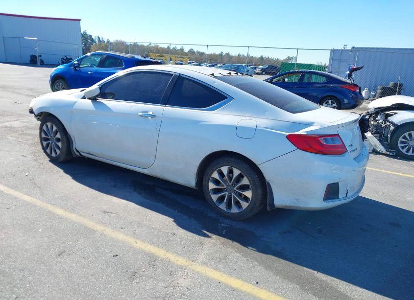 Photo 3 of 2015 Honda Accord (VIN 1HGTT1B33FA012651)