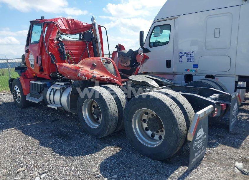 Photo 3 of 2015 International Prostar N/A (VIN 1HSDJAPR2FH660163)