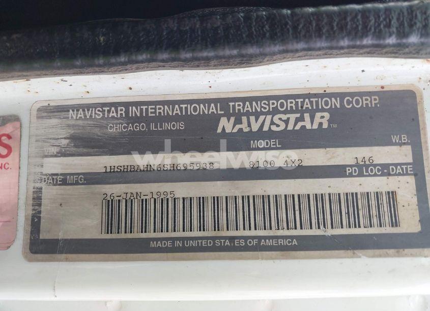Photo 8 of 1995 International 8100 8100 (VIN 1HSHBAHN6SH695938)