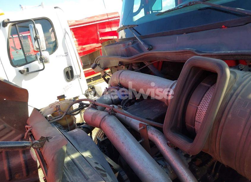 Photo 9 of 2007 International 8000 8600 (VIN 1HSHWAHN67J559619)