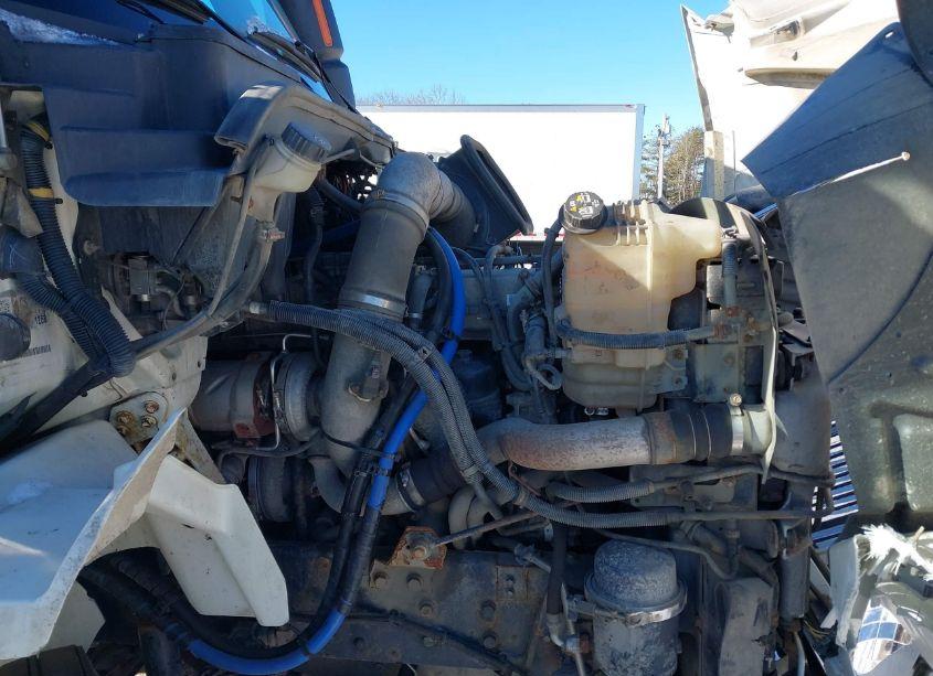 Photo 10 of 2013 International 8000 8600 (VIN 1HSHWSHN5DJ299456)