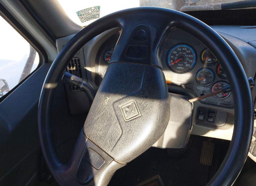 Photo 13 of 2013 International 8000 8600 (VIN 1HSHWSHN5DJ299456)