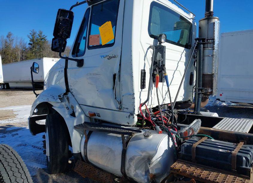 Photo 18 of 2013 International 8000 8600 (VIN 1HSHWSHN5DJ299456)