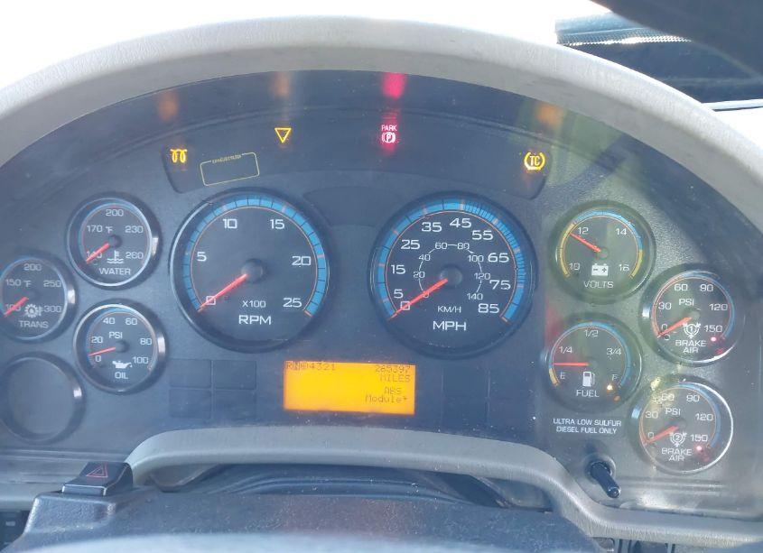 Photo 6 of 2013 International 8000 8600 (VIN 1HSHWSHN5DJ299456)