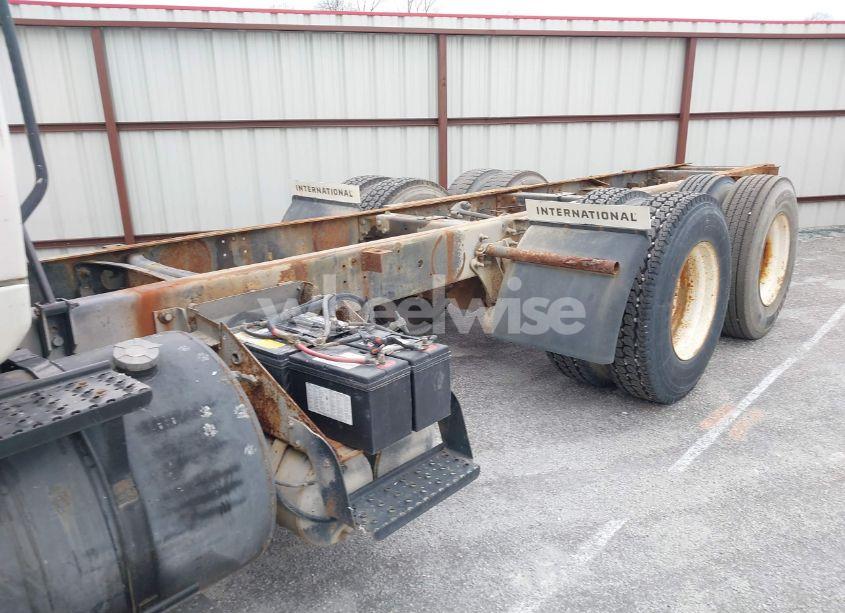 Photo 11 of 2005 International 8000 8600 (VIN 1HSHXAHR45J166635)