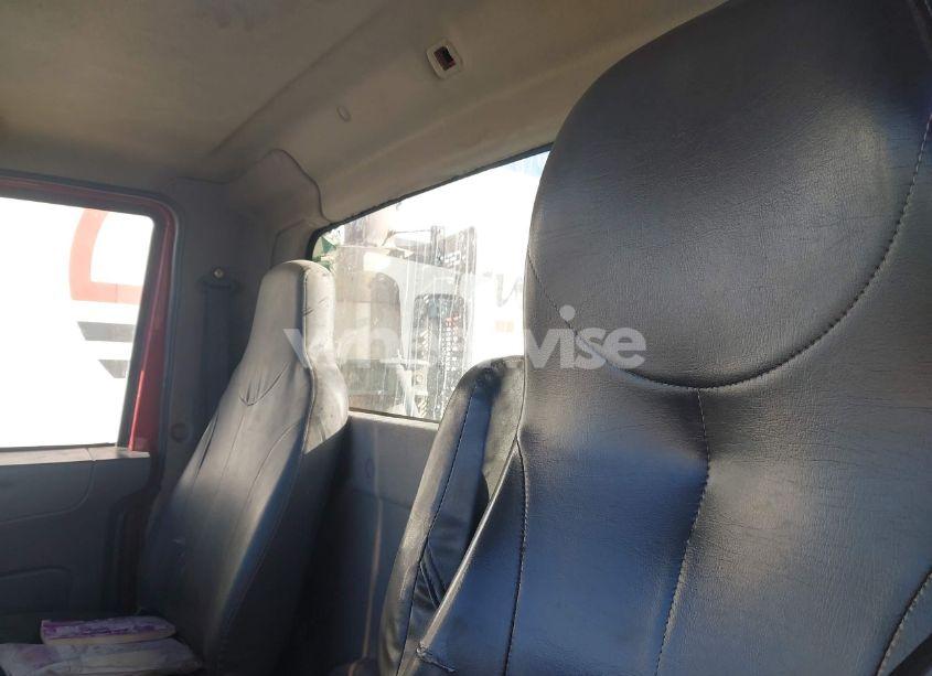 Photo 7 of 2010 International 8000 8600 (VIN 1HSHXAHR4AJ280113)