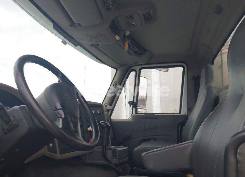 Photo 7 of 2013 International 8600 8600 (VIN 1HSHXSHR2DJ404194)