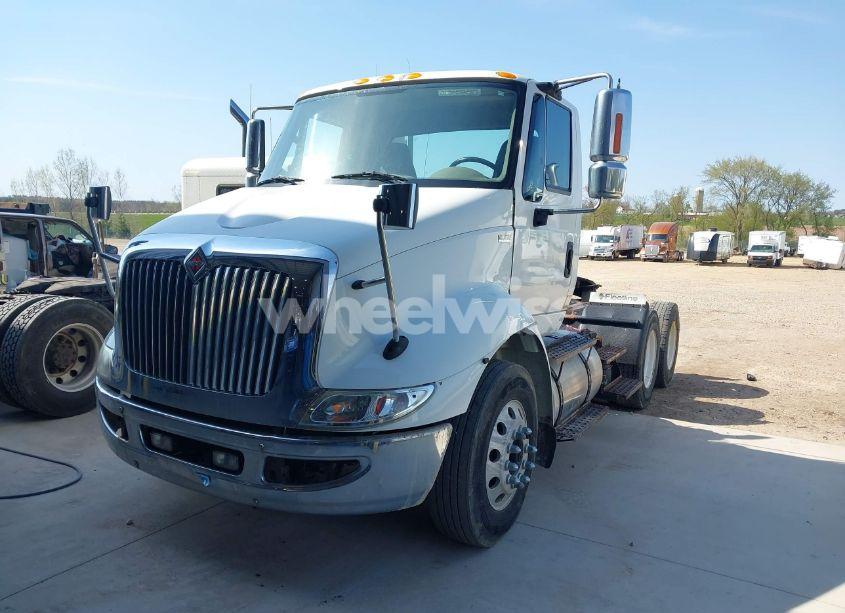 Photo 2 of 2013 International 8000 8600 (VIN 1HSHXSJR1DJ144767)